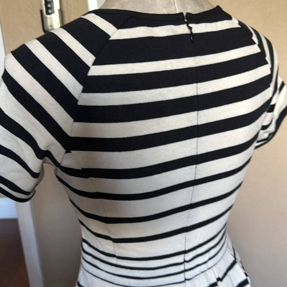 Tibi Women’s Striped Knit Dress Fit Flare Short Sleeves Black/White Size 2 New